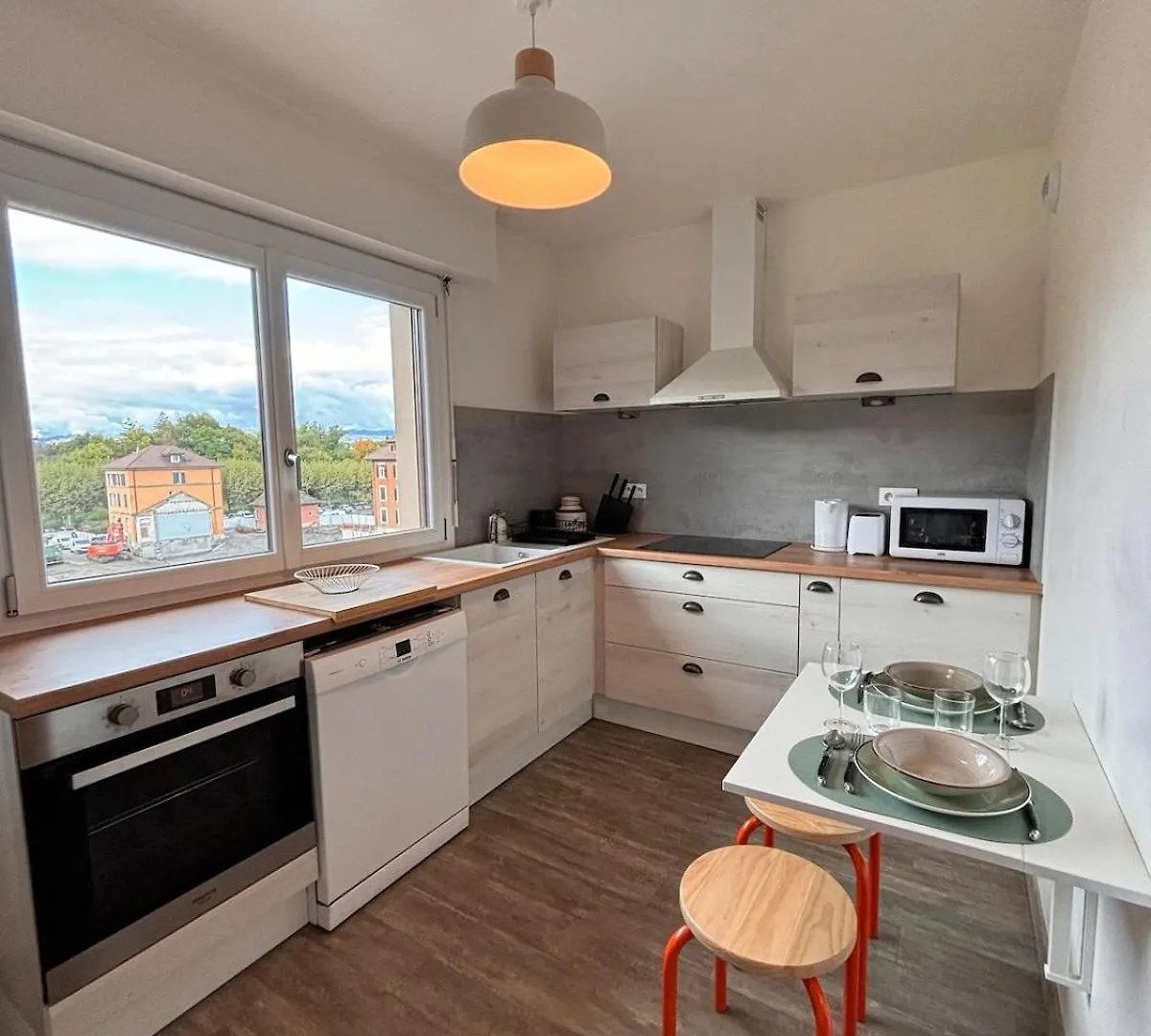 Le Pop Appartement Contemporain Avec Terrasse Et Parking Bonneville Apartman